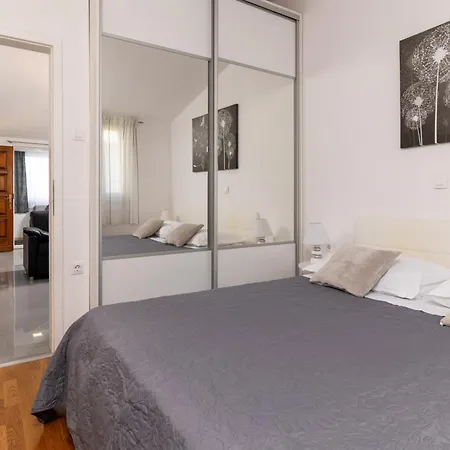 With Parking Space Slatine, Ciovo - 5158 Apartman